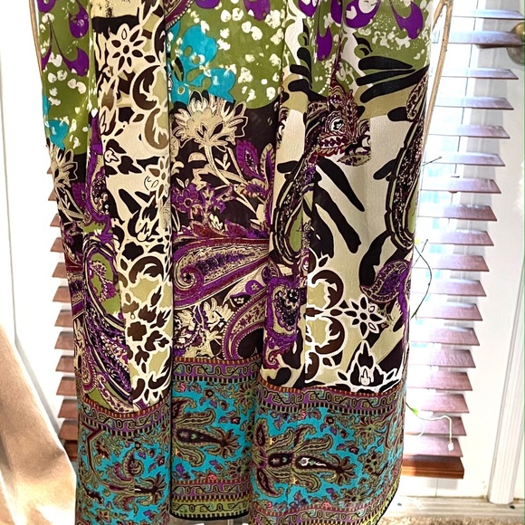 Dress - Picture 6 of 9